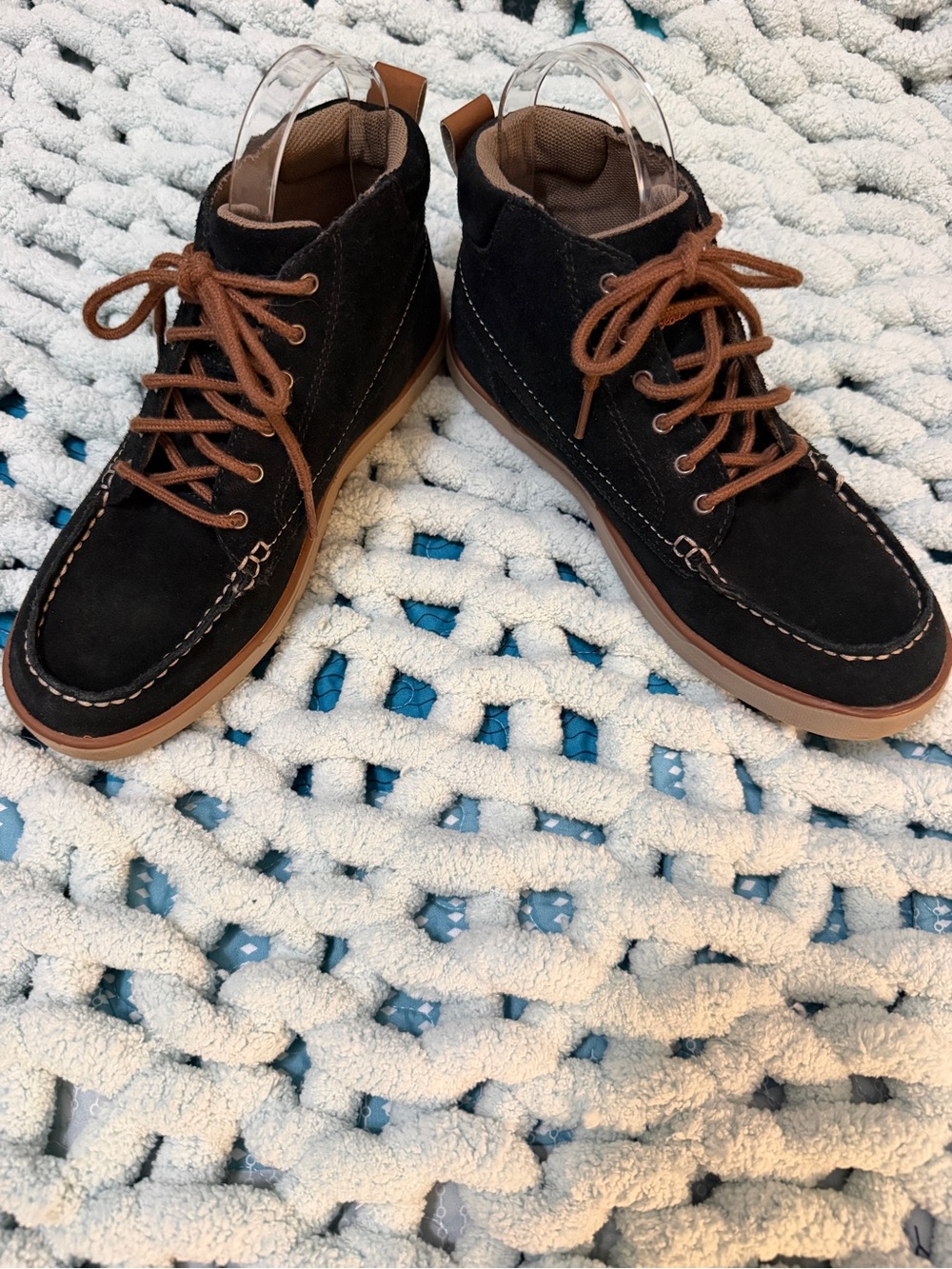 Eddie Bauer Navy Blue Suede Chukka Boots with Brown Laces Sz 7